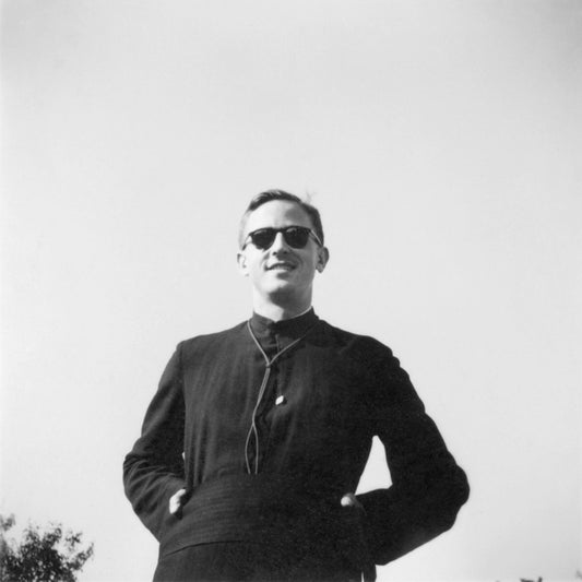 Roger Munier dans les universités de l’Ordre des Jésuites, entre 1945 et 1953. © http://rogermunier.fr/