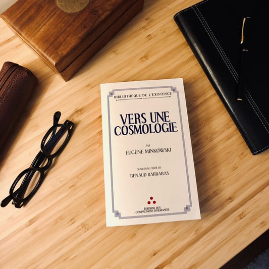 Vers une cosmologie